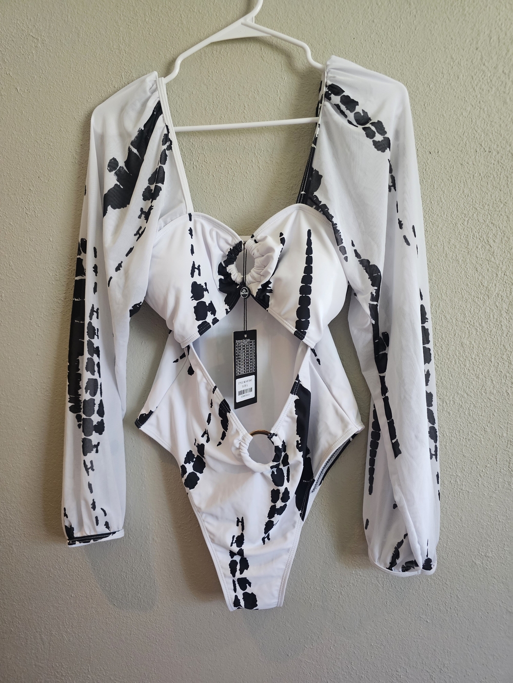 NWT Ree Bees White & Black Mesh Sleeve Cutout One Piece Swimsuit Size L